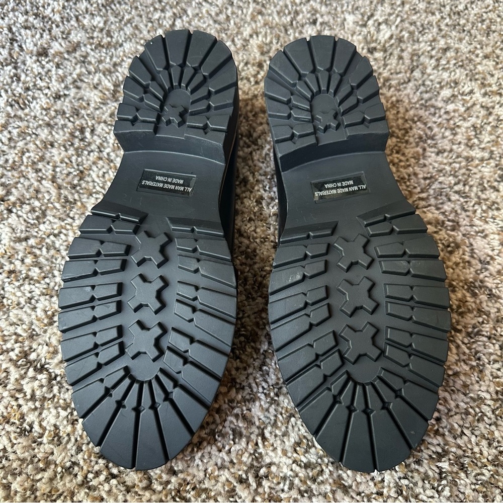 DV Dolce Vita Women’s Penny Loafers. Black. Size 8. - Picture 5 of 6